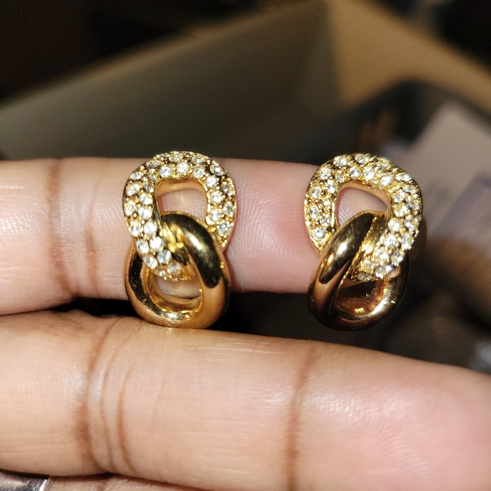 Vintage Christian Dior Gold Plated Crystal Chain Link Hoop Earrings - Picture 2 of 5